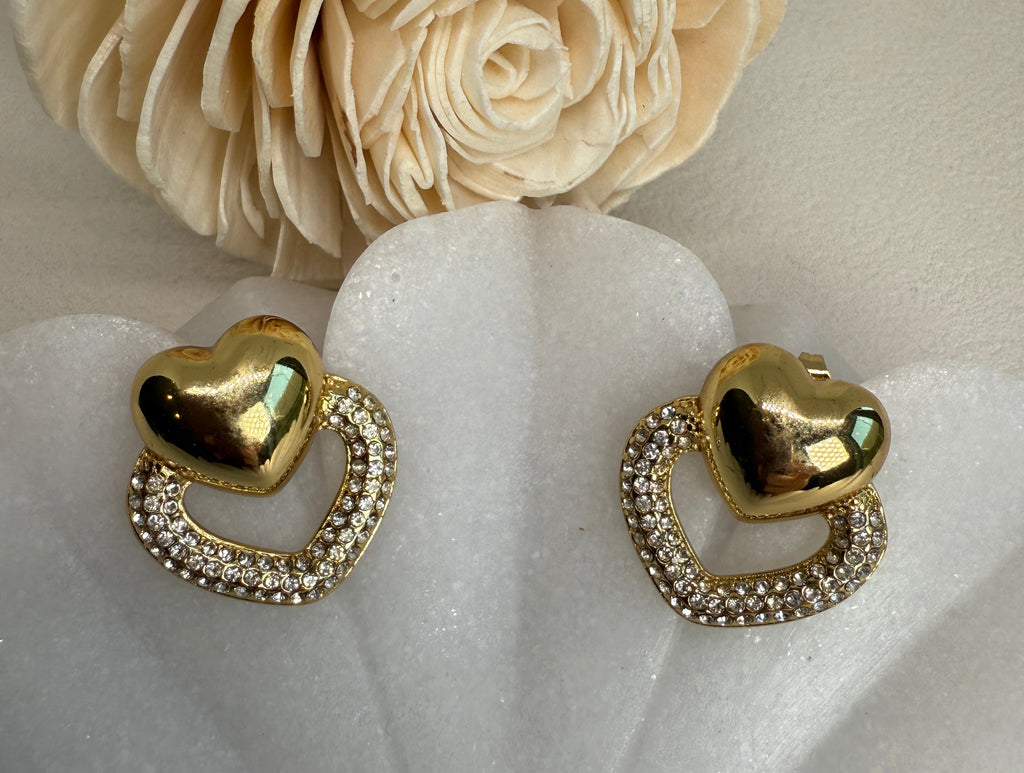 18K Gold Heart Earrings
