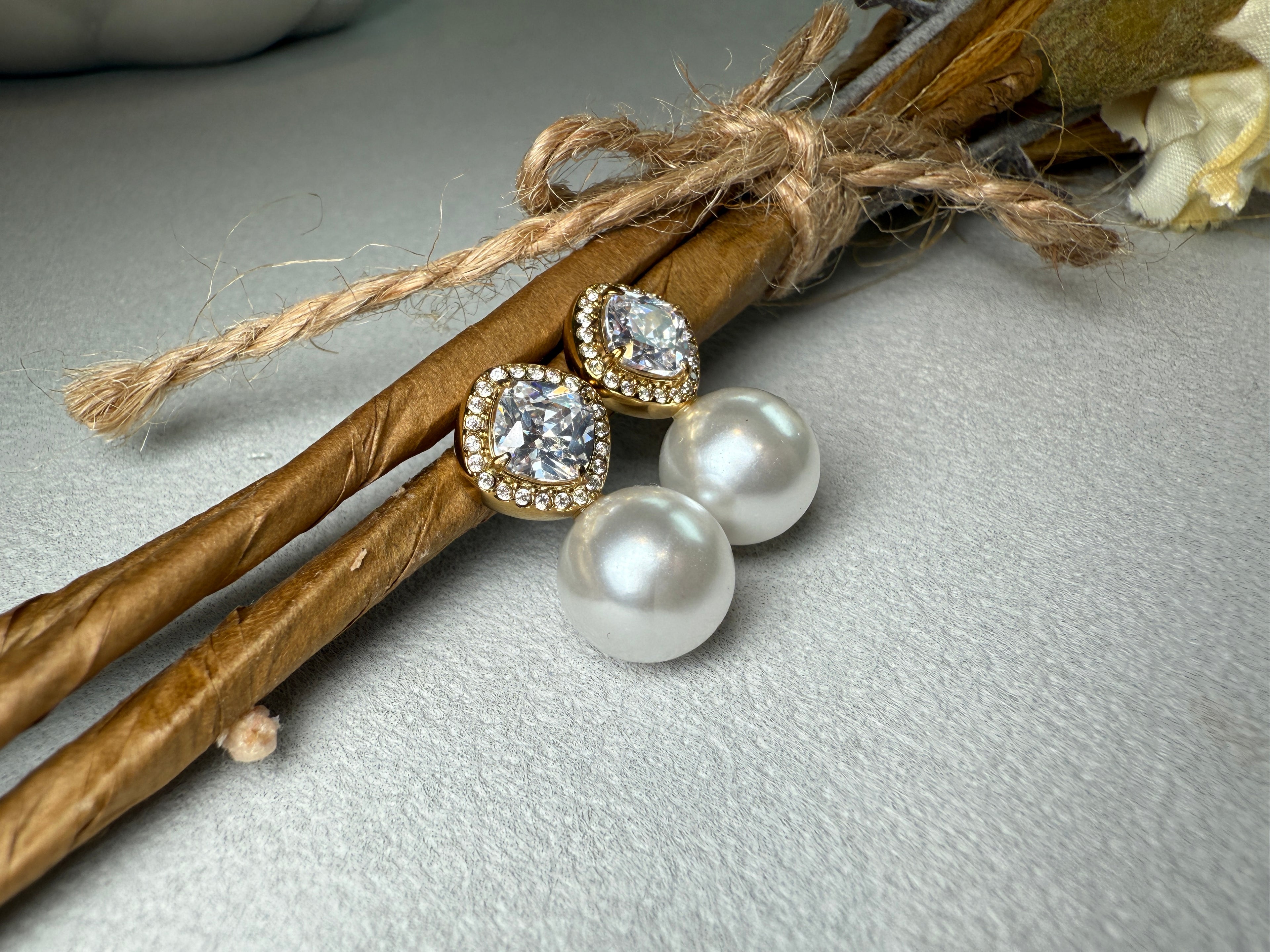 Pearl & Zircon inlaid 18K Gold Plated Earrings