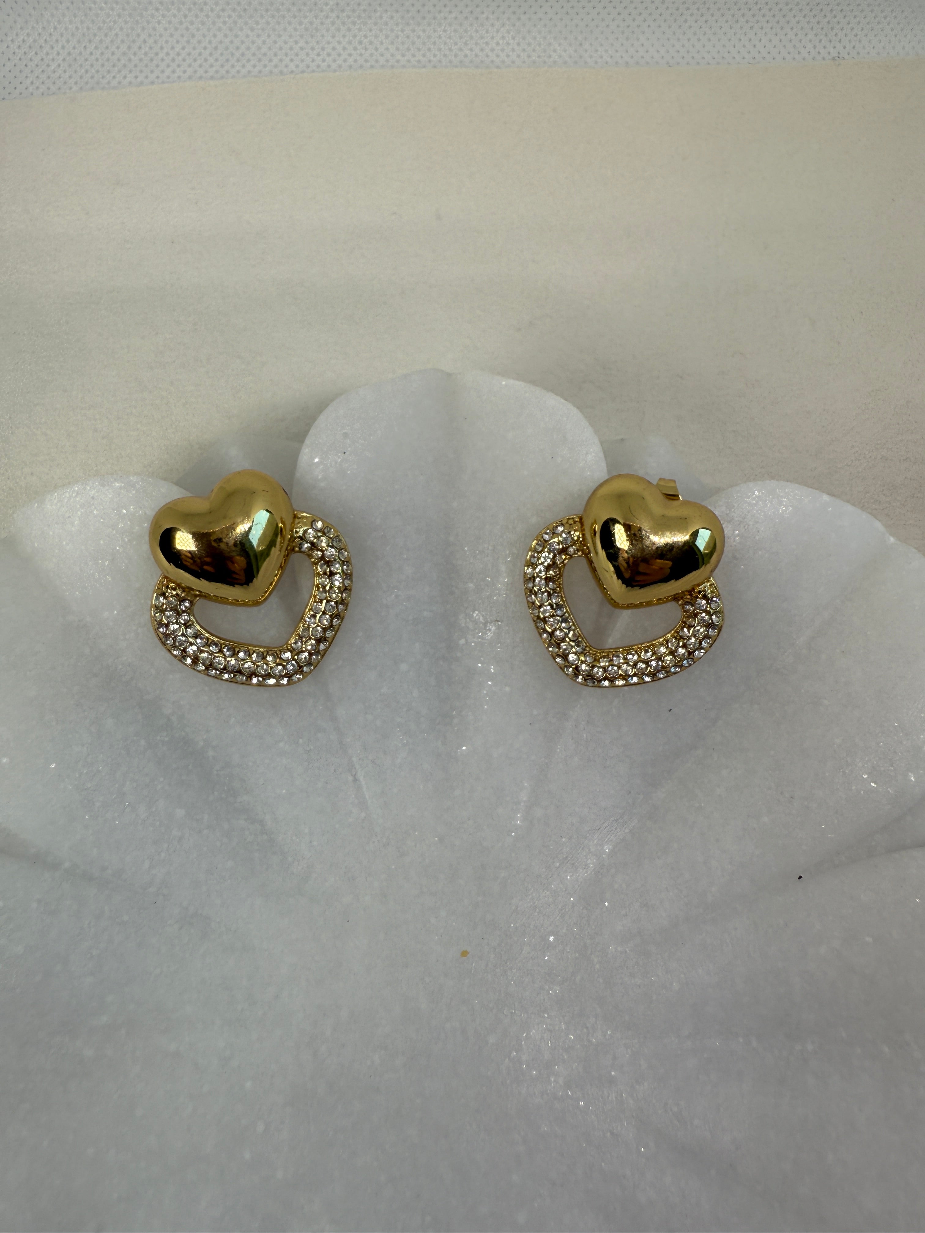 18K Gold Heart Earrings