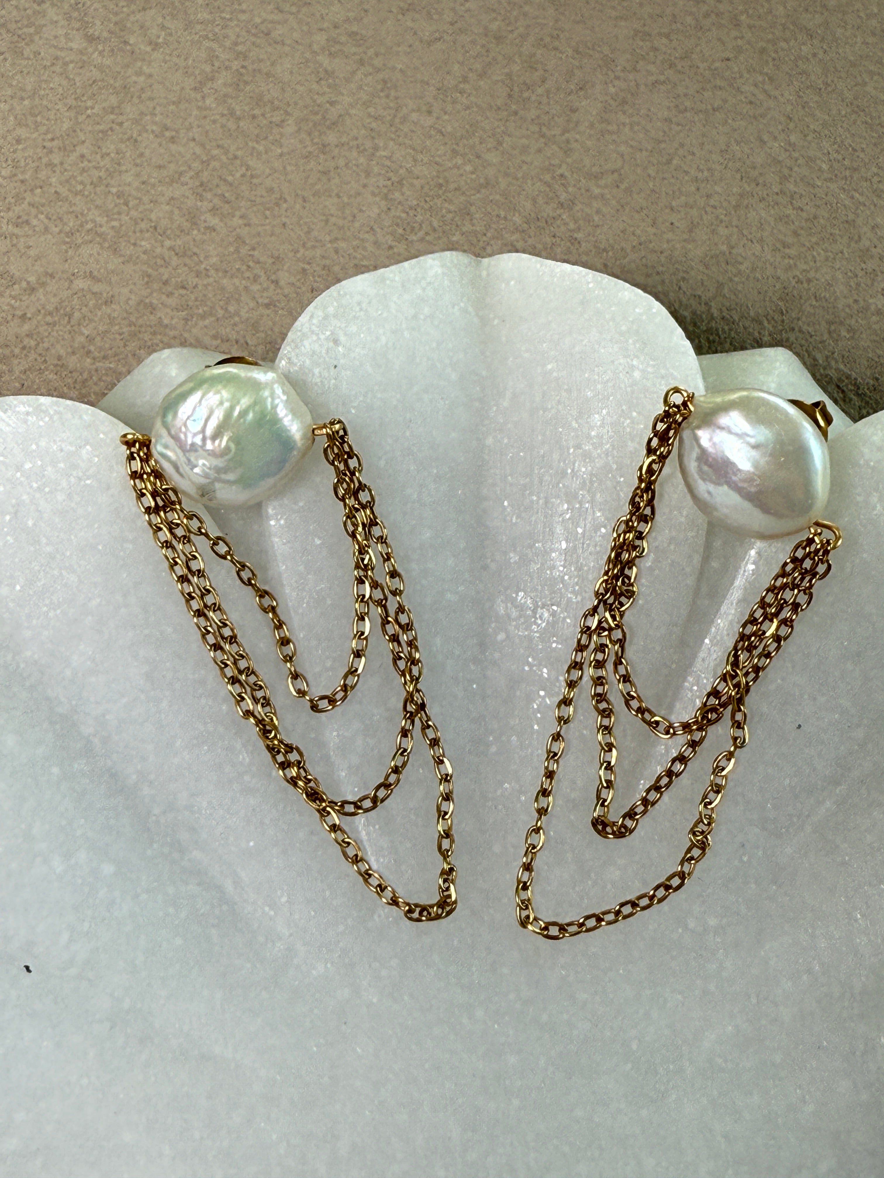 Palm Beach Pearl Earrings