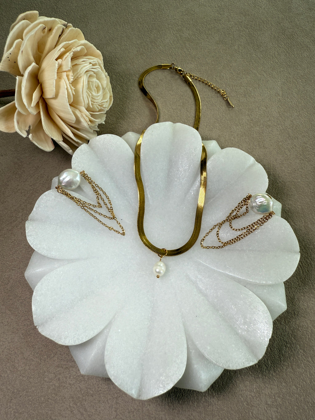 Classic Pearl Drop Necklace