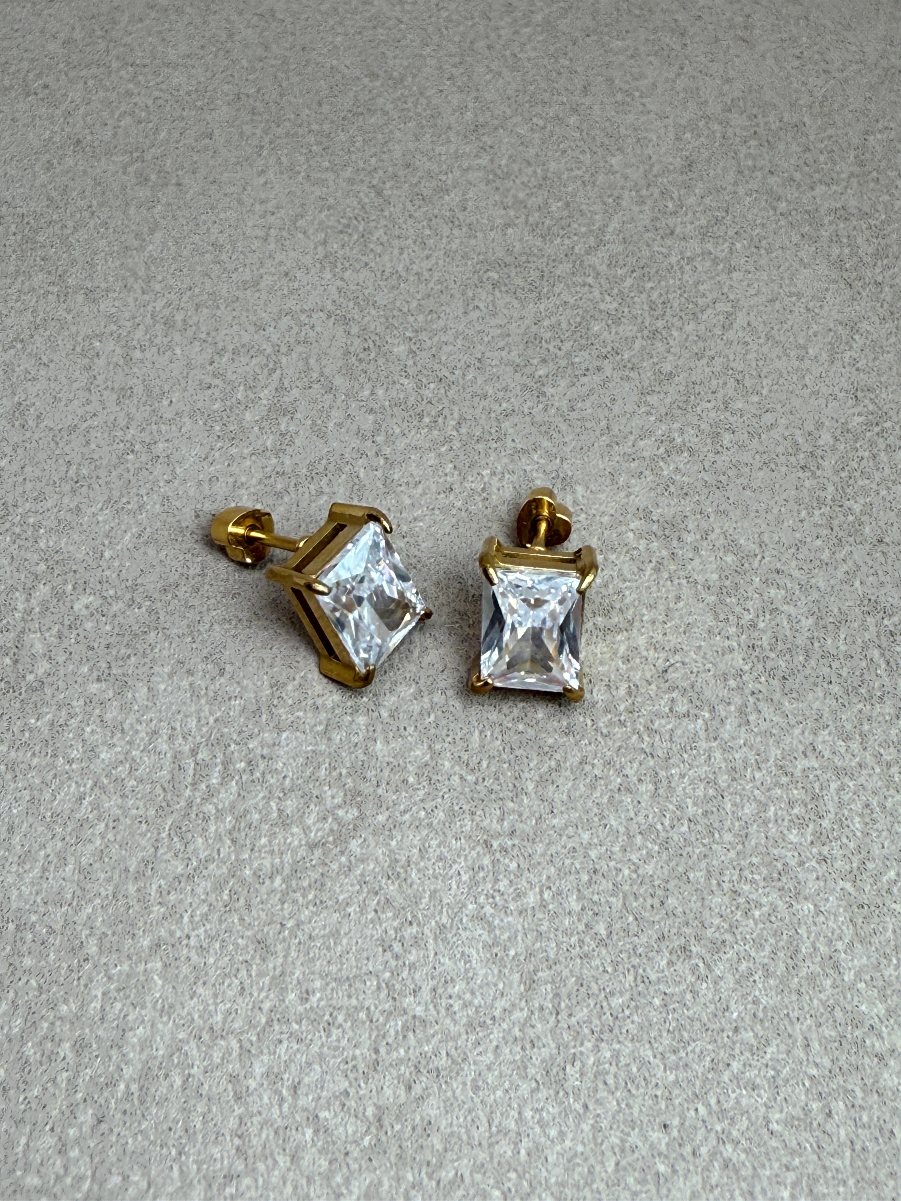 Avenn 18K Gold Non-Tarnish Rectangle CZ Flat Back Earrings