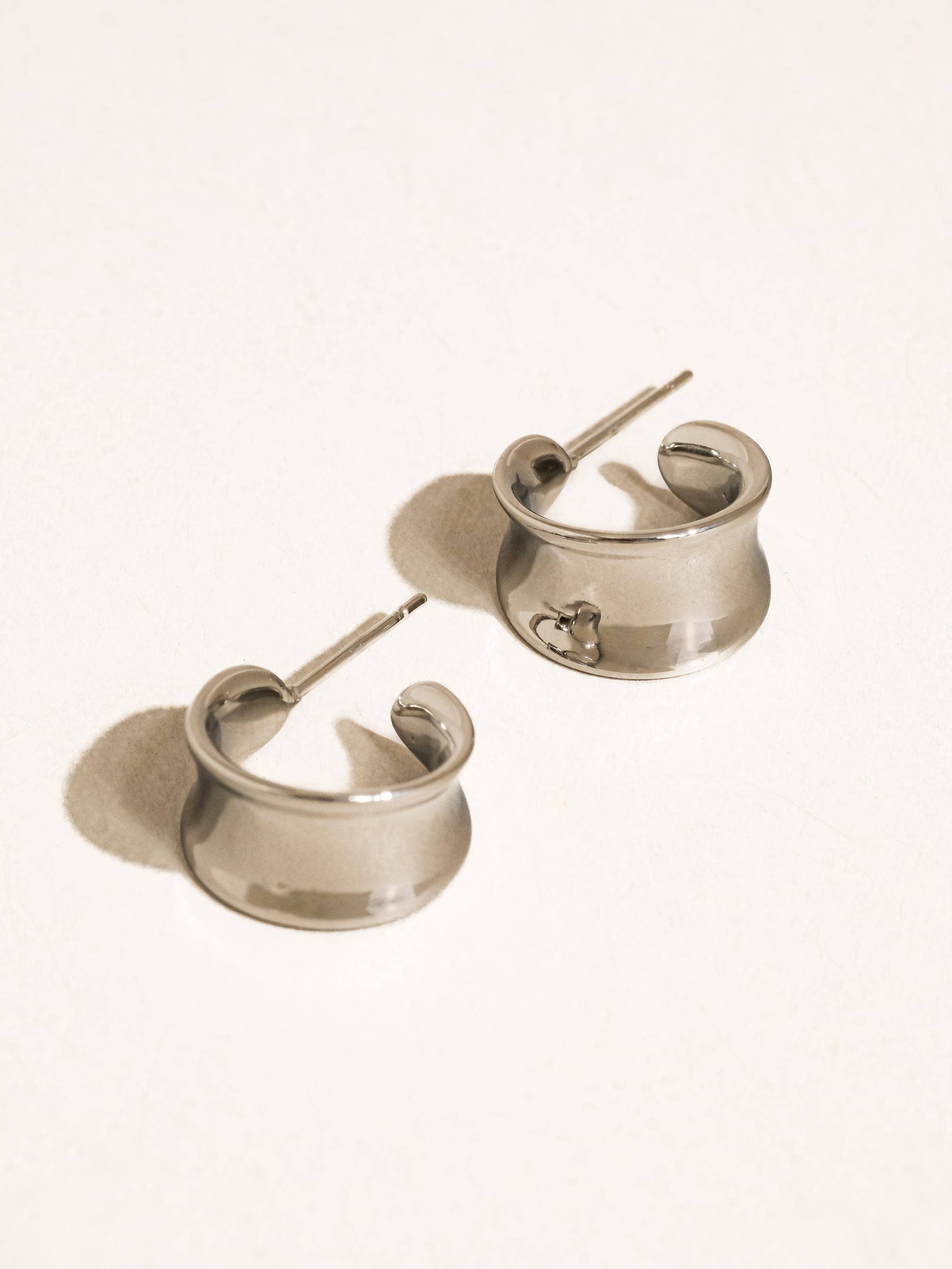 Yvaine 18K Gold Non-Tarnish Wide Dome Hoop Earrings