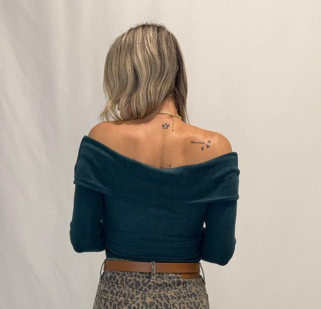 OFF SHOULDER LONG SLEEVE BODYSUIT