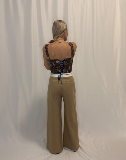 Minimalistic Contrast Waistband Pleated Trouser Pants