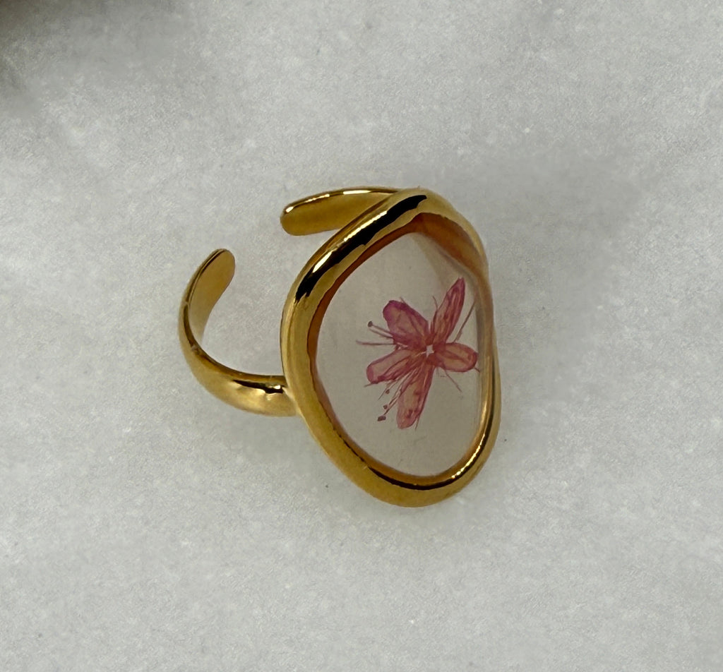 Flint 18K Gold Non-Tarnish Pink Floral Statement Ring