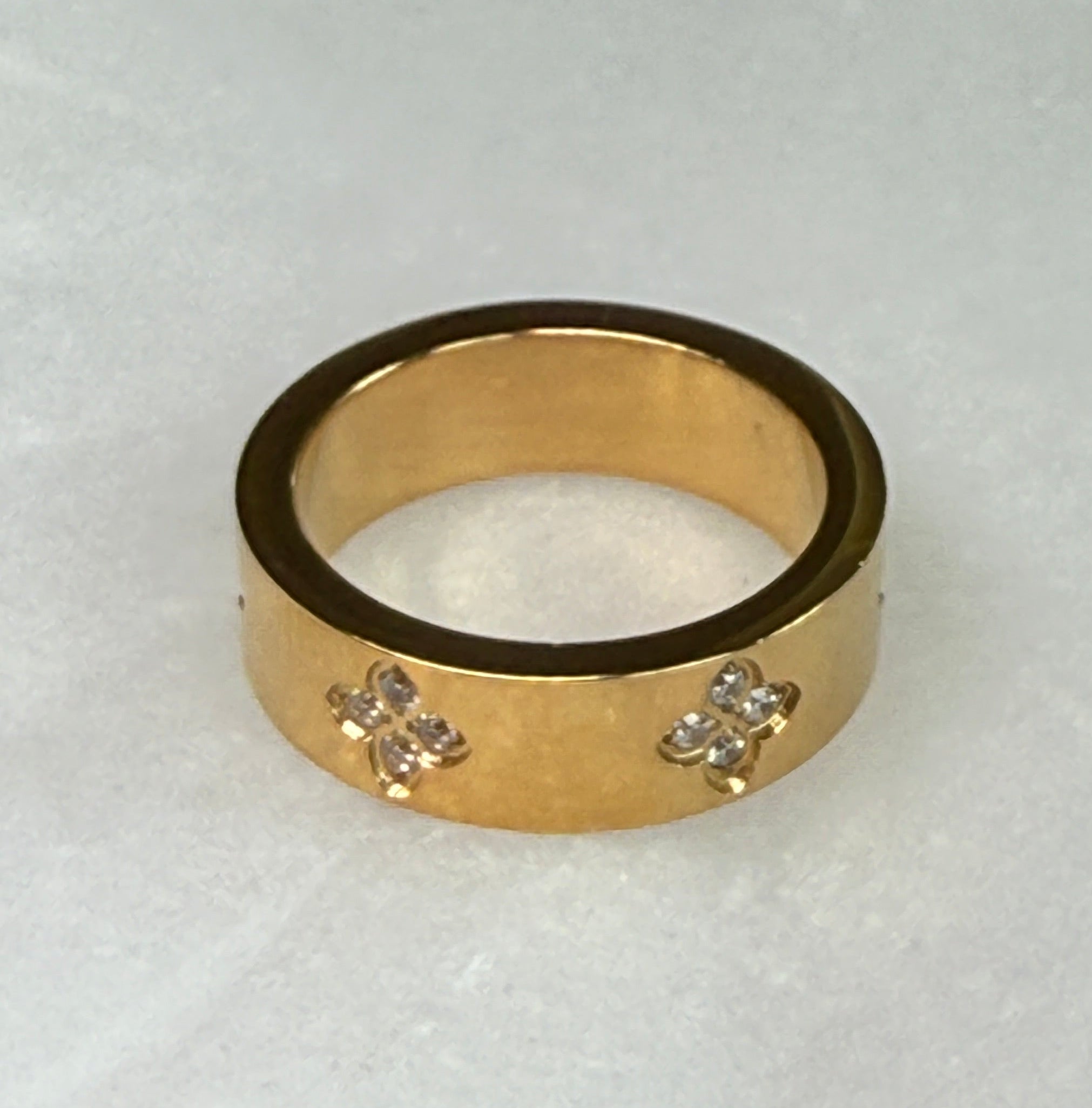Cubic Zirconia Clover 18K Gold Plated S.Steel Ring