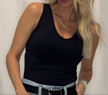 Seamless Reverse U-V Neck Tank