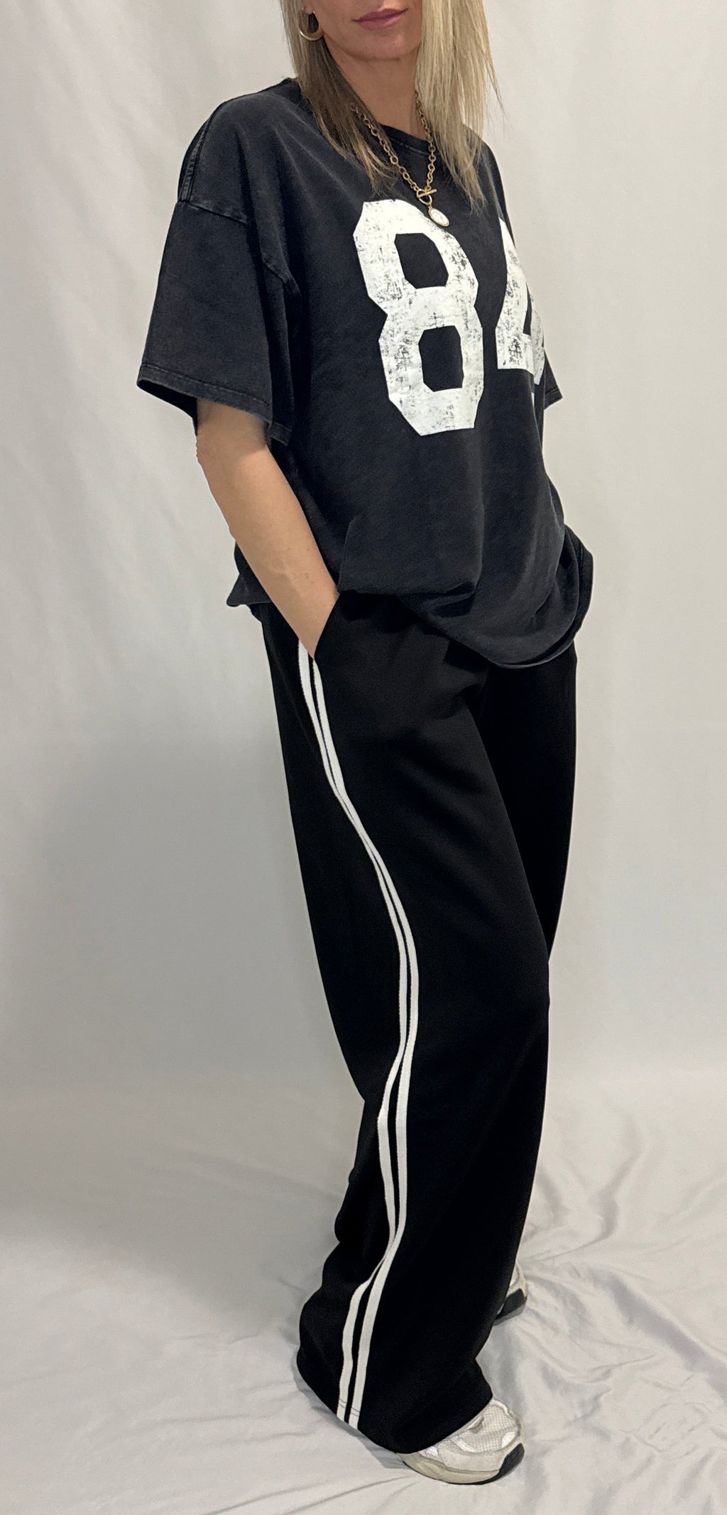Mineral Washed Oversized Number Graphic T-Shirt