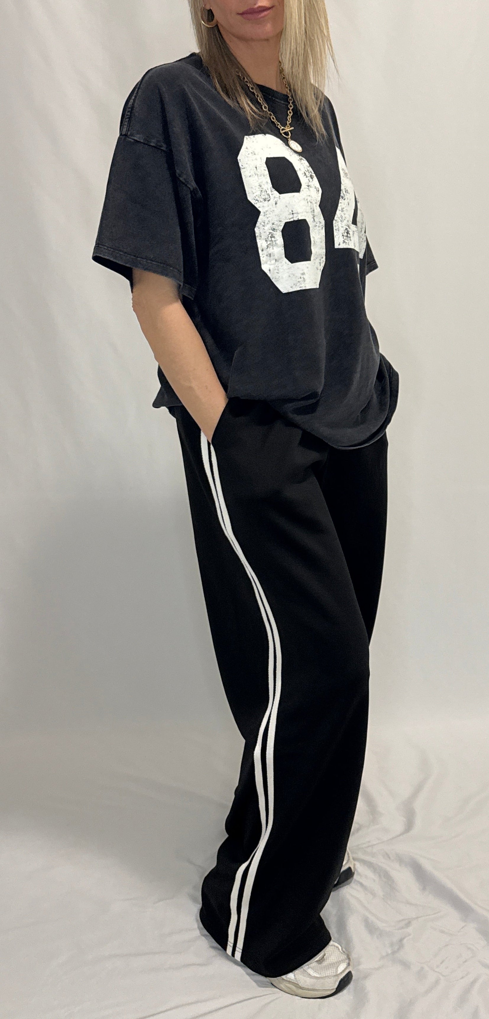 Mineral Washed Oversized Number Graphic T-Shirt