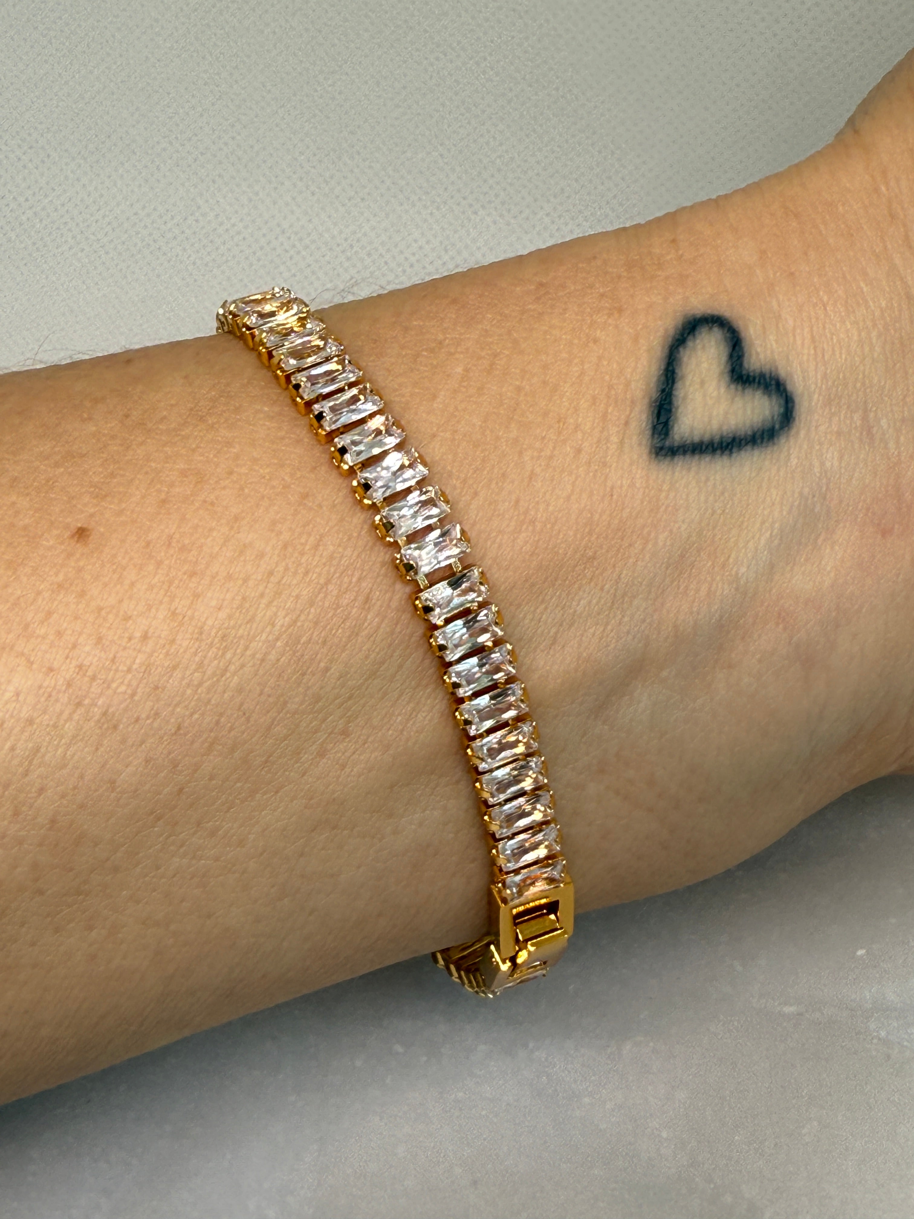 Rhodes 18K Gold Non-Tarnish Glam CZ Bracelet