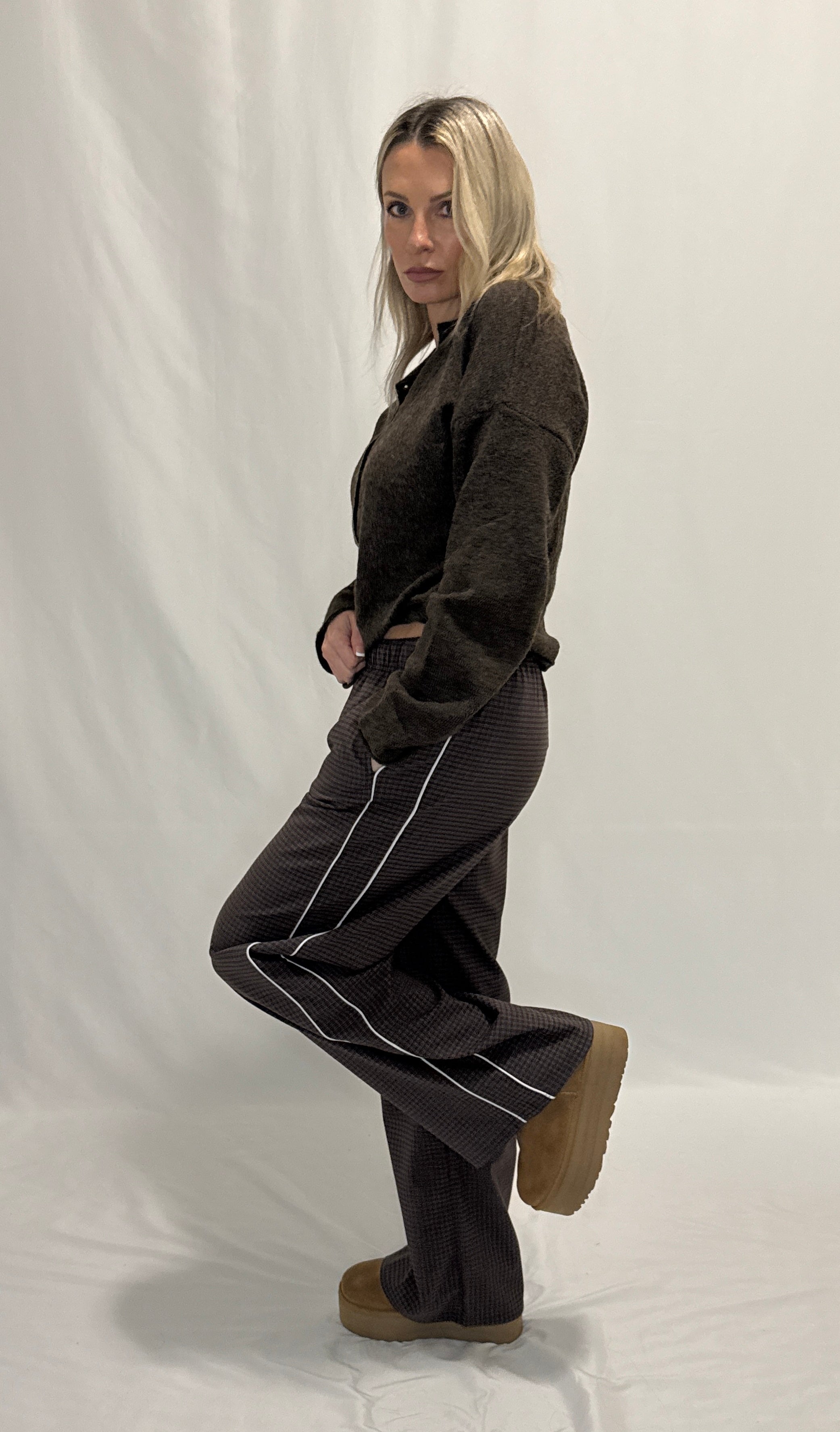Check Woven Long Pants (2 colors)