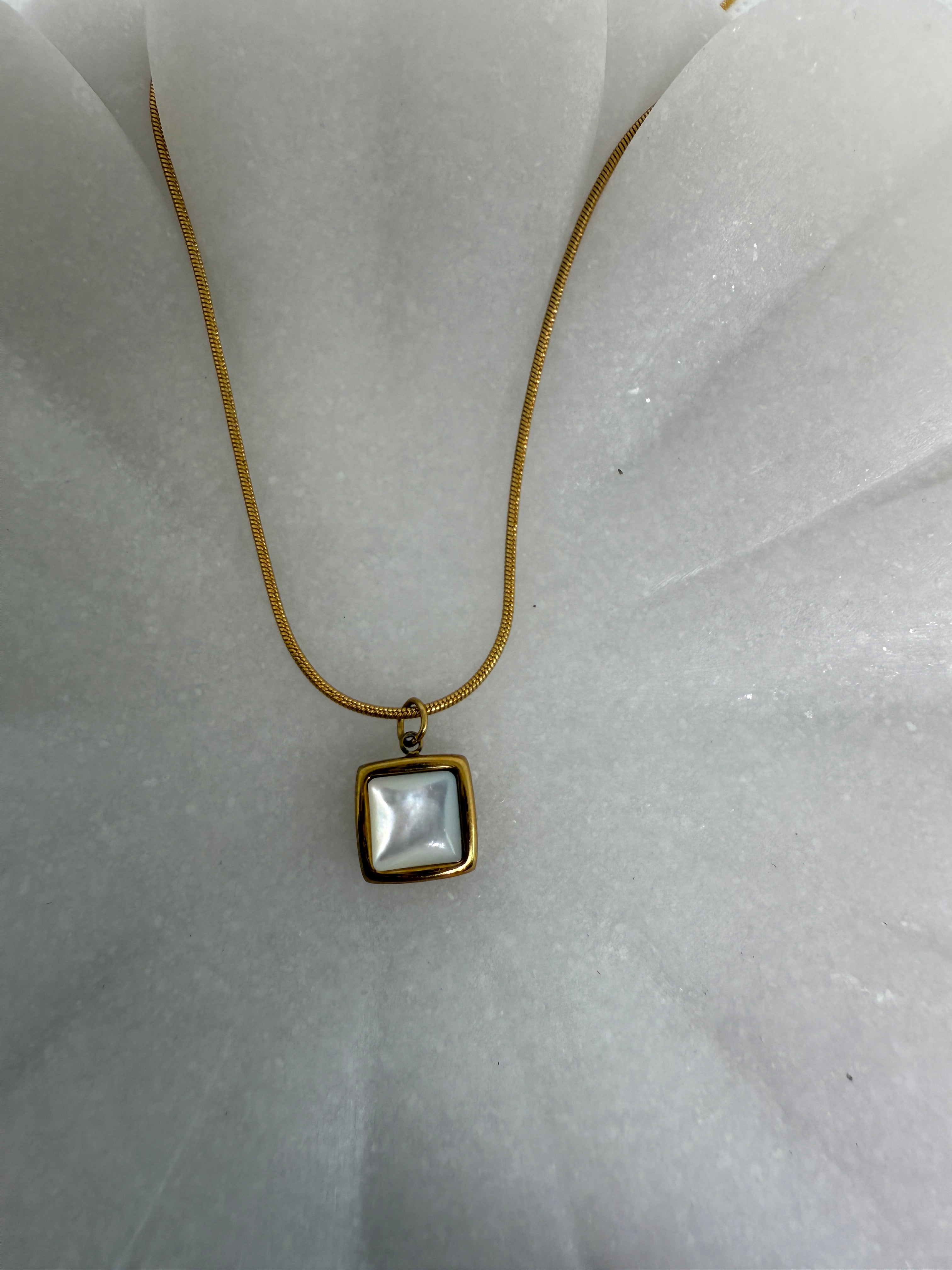 Berenice 18K Gold Non-Tarnish Square Shell Necklace