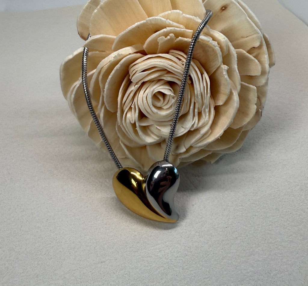 18K Stainless Steel Tarnish Free Waterproof Neck