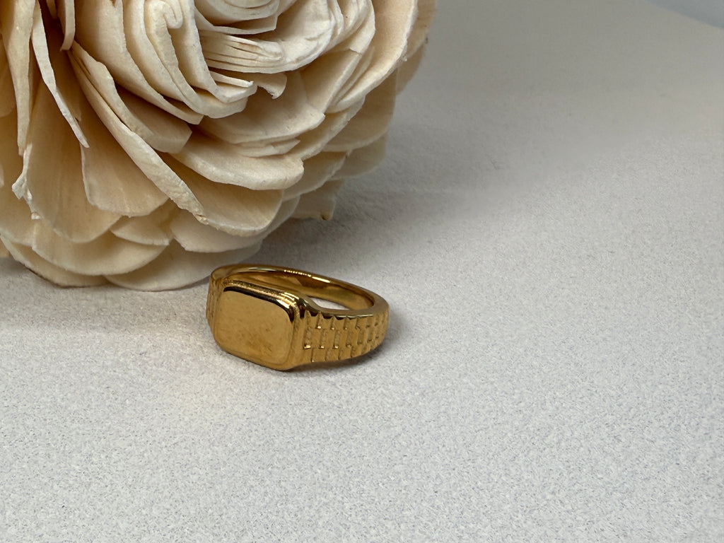 18K STAINLESS STEEL TARNISH FREE RINGS (2 Styles)