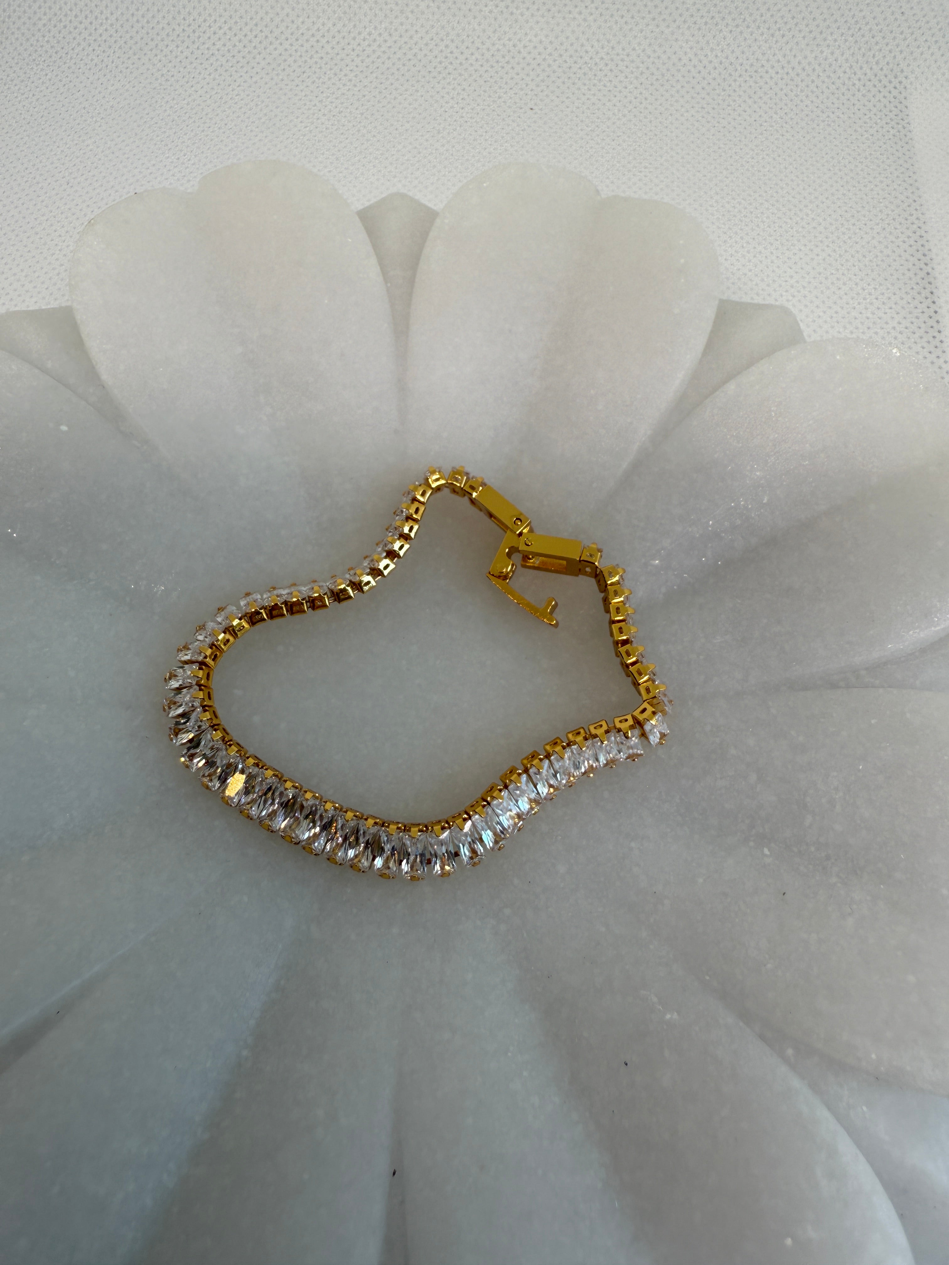 Rhodes 18K Gold Non-Tarnish Glam CZ Bracelet