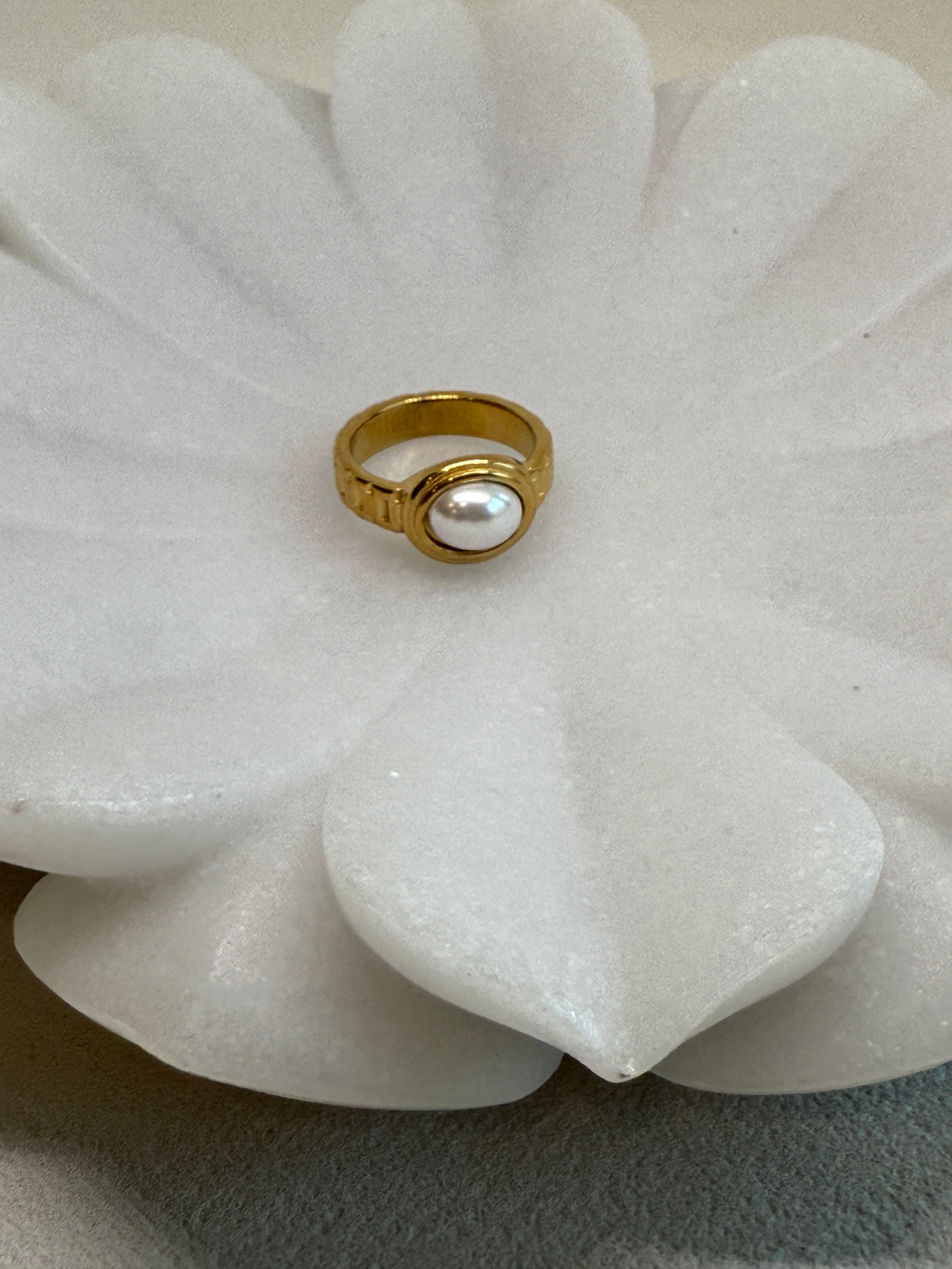 18K STAINLESS STEEL TARNISH FREE RINGS (2 Styles)