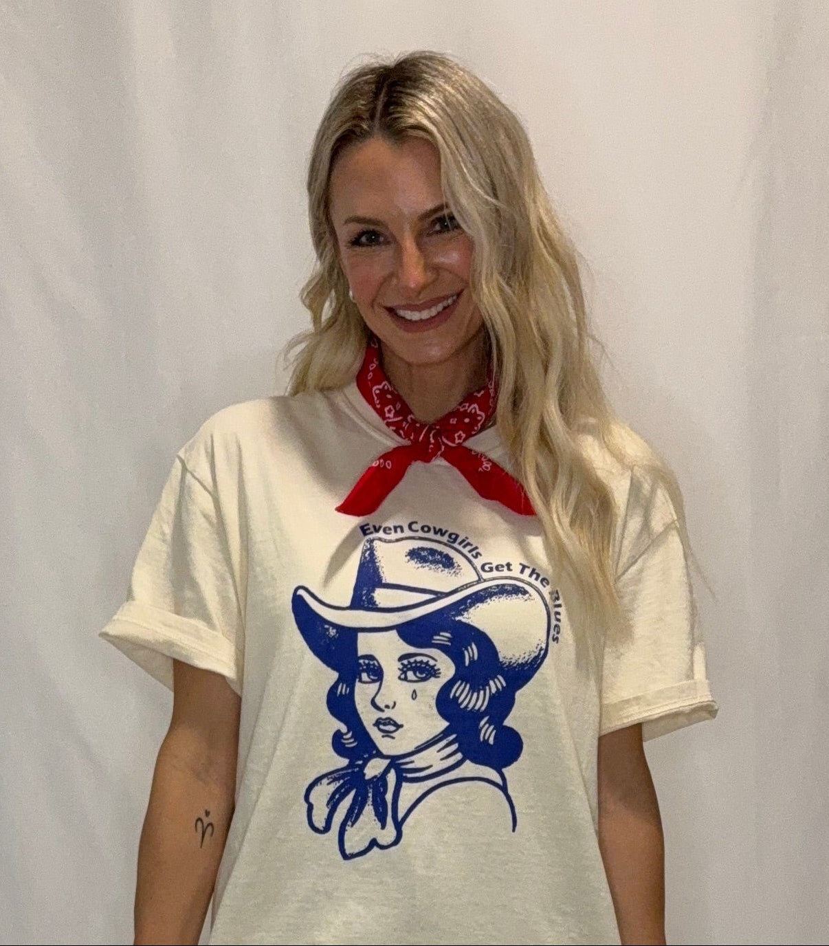 COWGIRLS WESTERN VINTAGE GRAPHIC OVERSIZED TEE