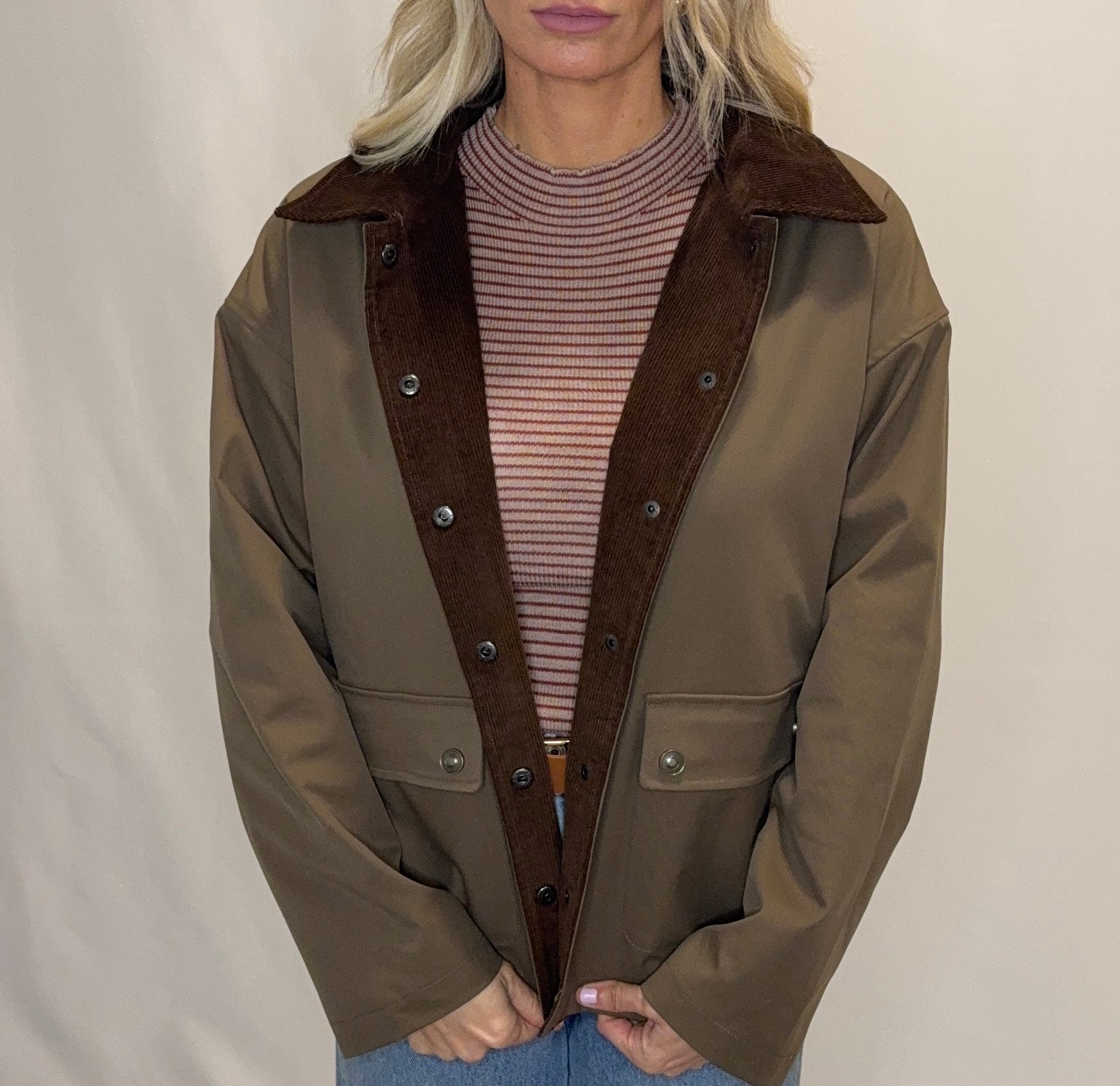 Barn Jacket with Corduroy Collar and Snap Pockets