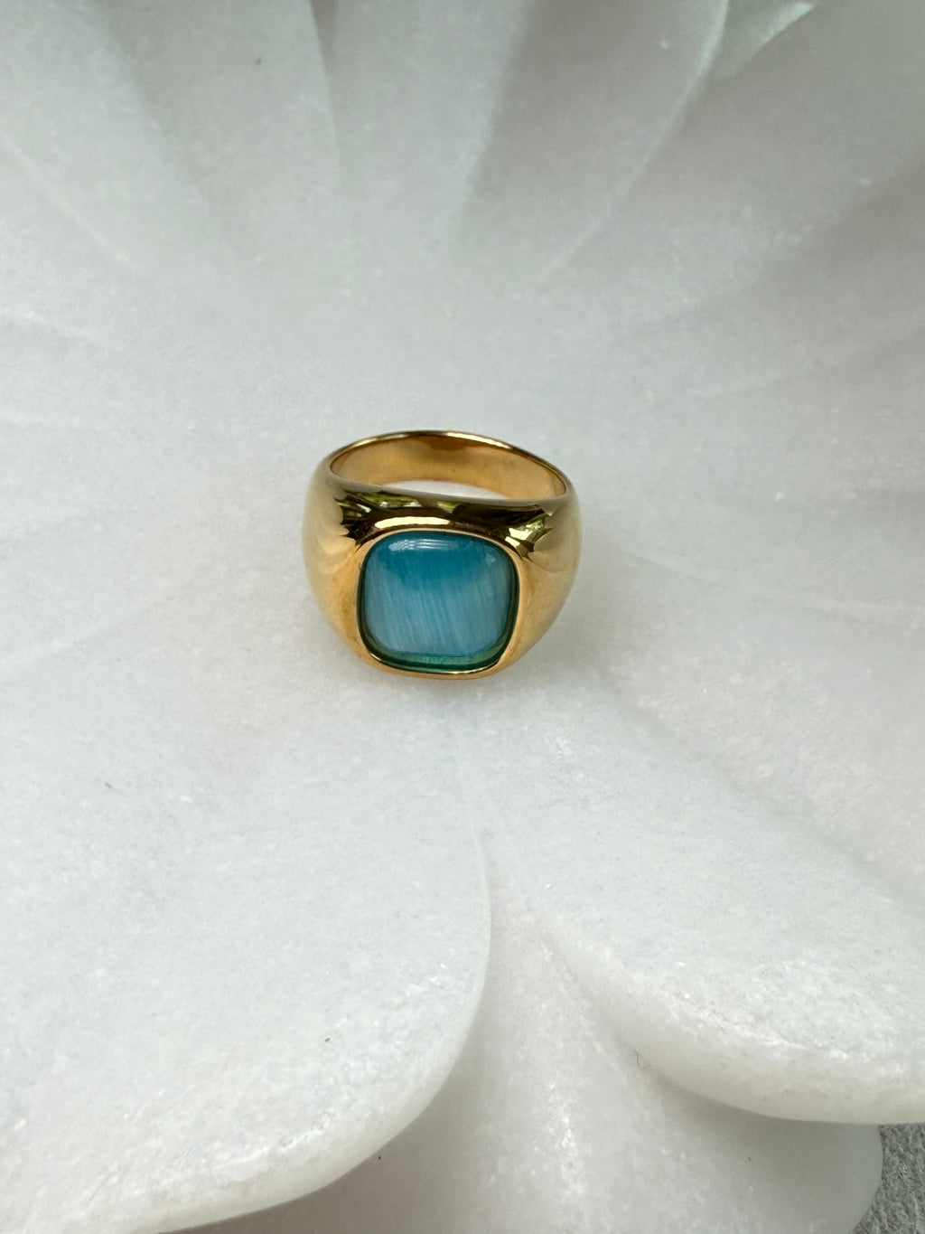 Cat's Eye Stone Ring