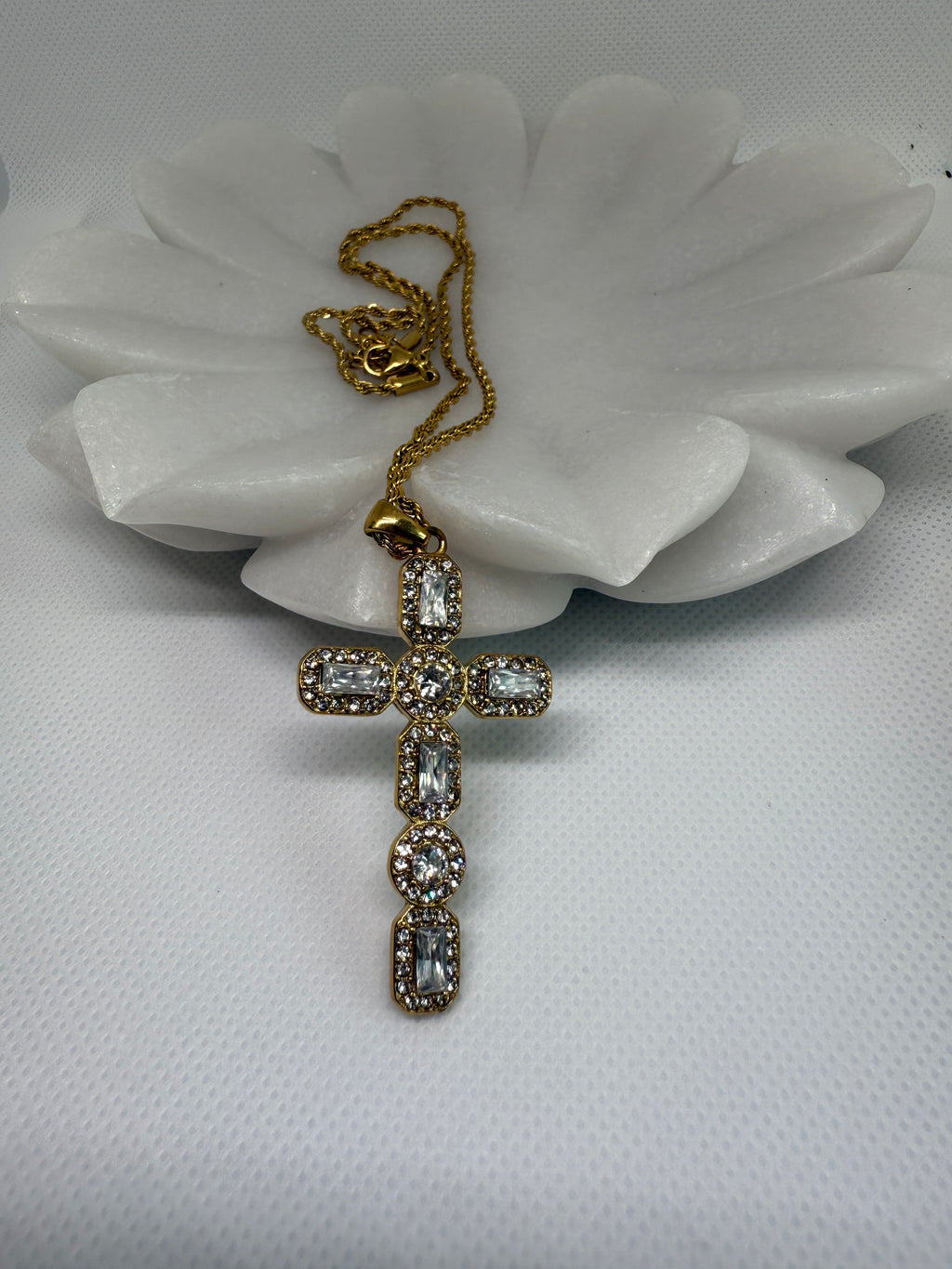 Belrose 18K Gold Non-Tarnish CZ Cross Necklace
