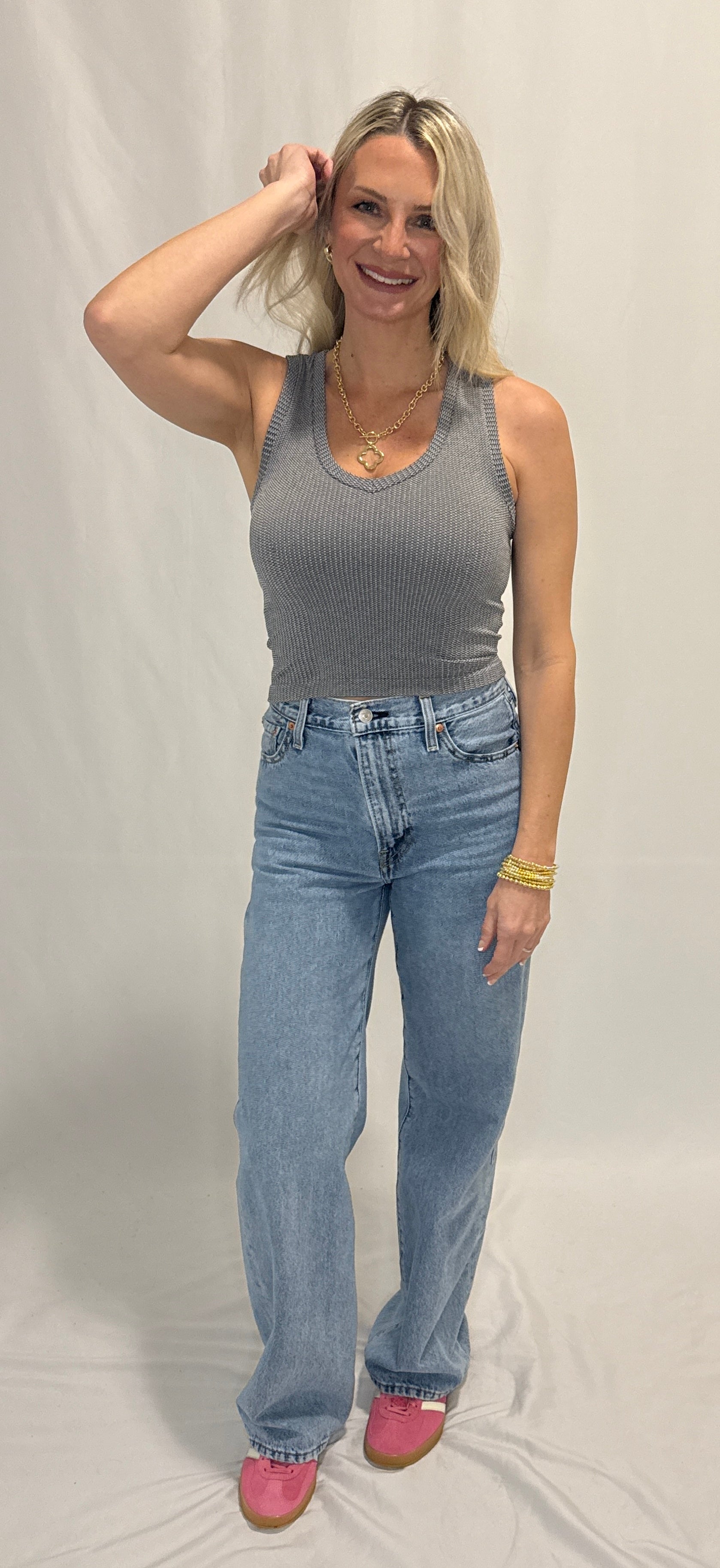 Seamless Knit Nylon Spandex Ribbed V-Neck Tank