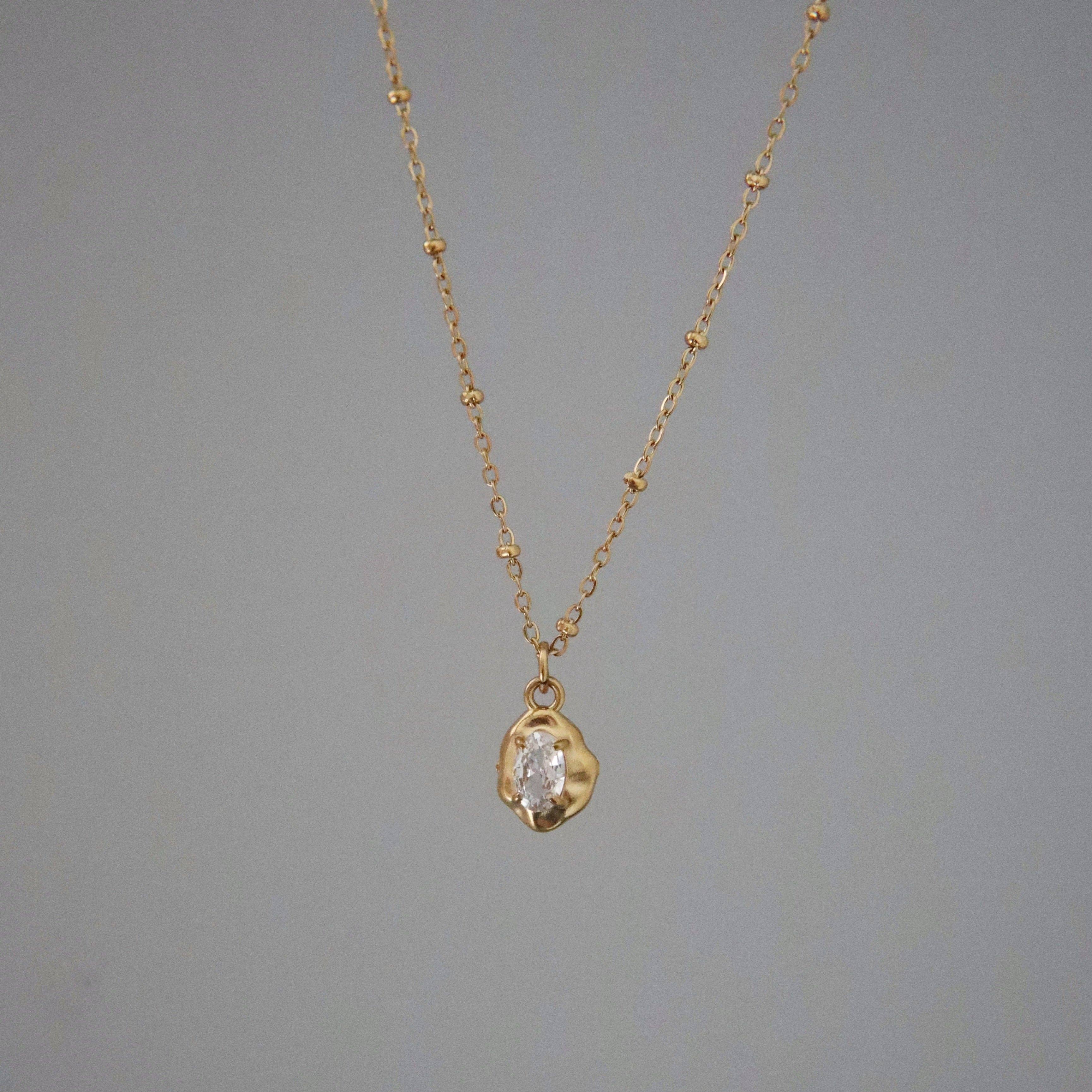 Raina Pebble Necklace | Pendant Necklace