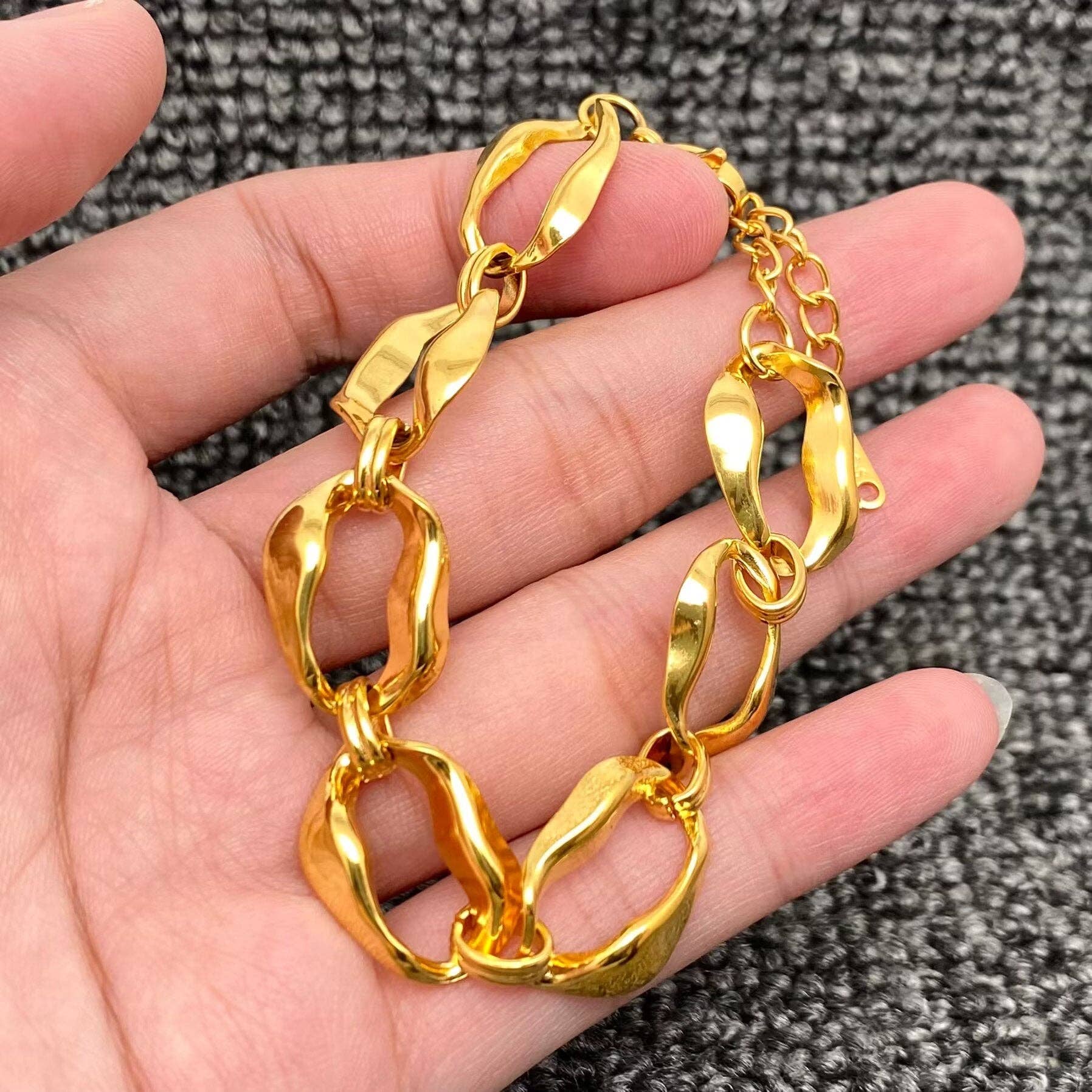 18K Gold Plated Stainless Steel Hollow Chain Bracelet