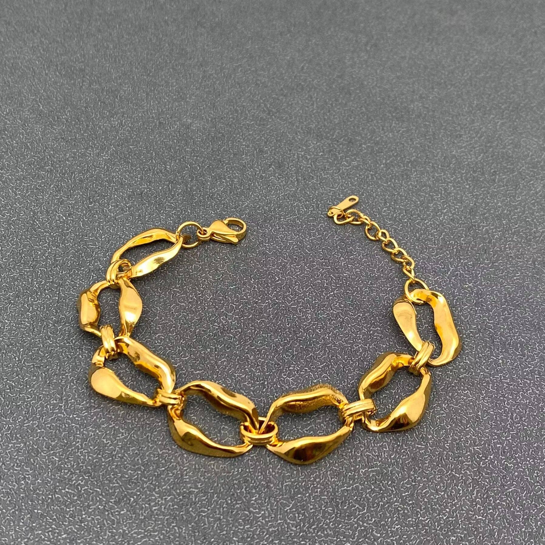 18K Gold Plated Stainless Steel Hollow Chain Bracelet