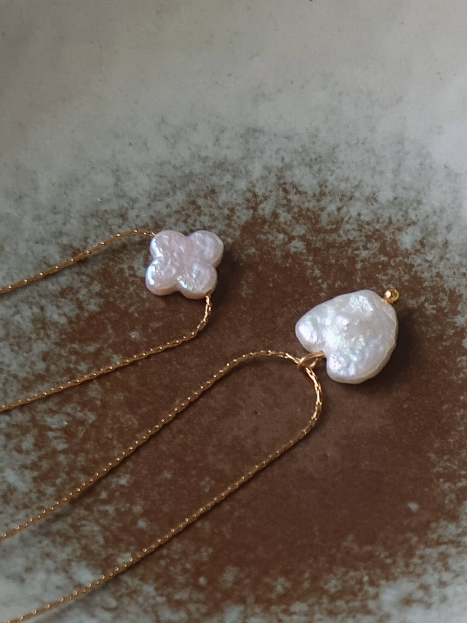 18K Gold Non-Tarnish Freshwater Pearl Clover